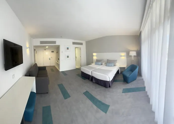 מלון Complejo Bluesea Puerto Compuesto Por Canarife Y Bonanza Palace