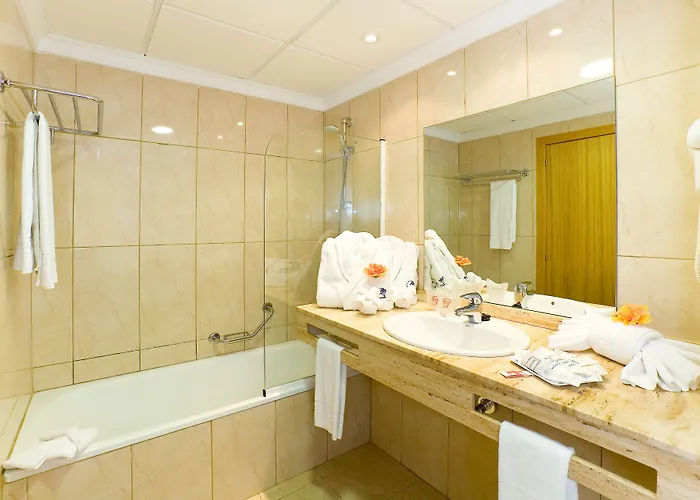 Complejo Bluesea Puerto Compuesto Por Canarife Y Bonanza Palace 4*