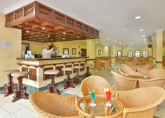 Complejo Bluesea Puerto Compuesto Por Canarife Y Bonanza Palace 4* פוארטו דה לה קרוז